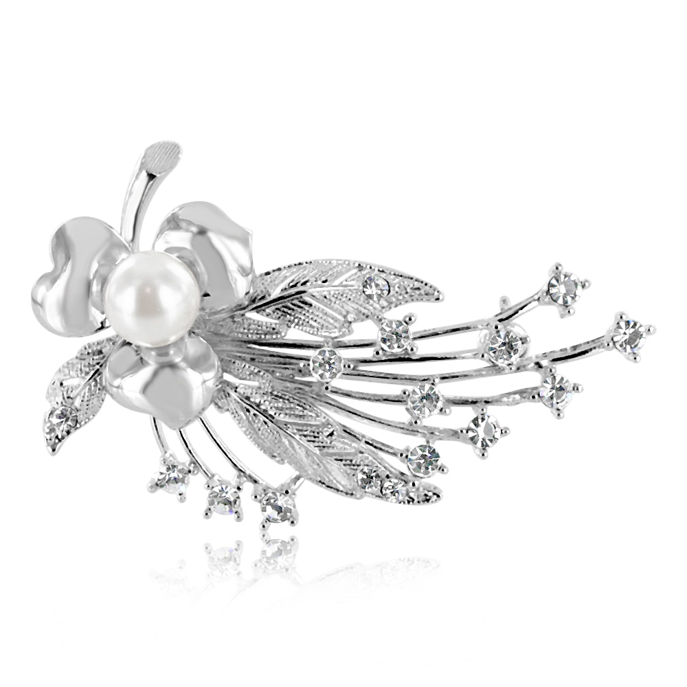 Austrian Crystal Simulated white Pearl Flower Brooch Pin / Free Gift Box