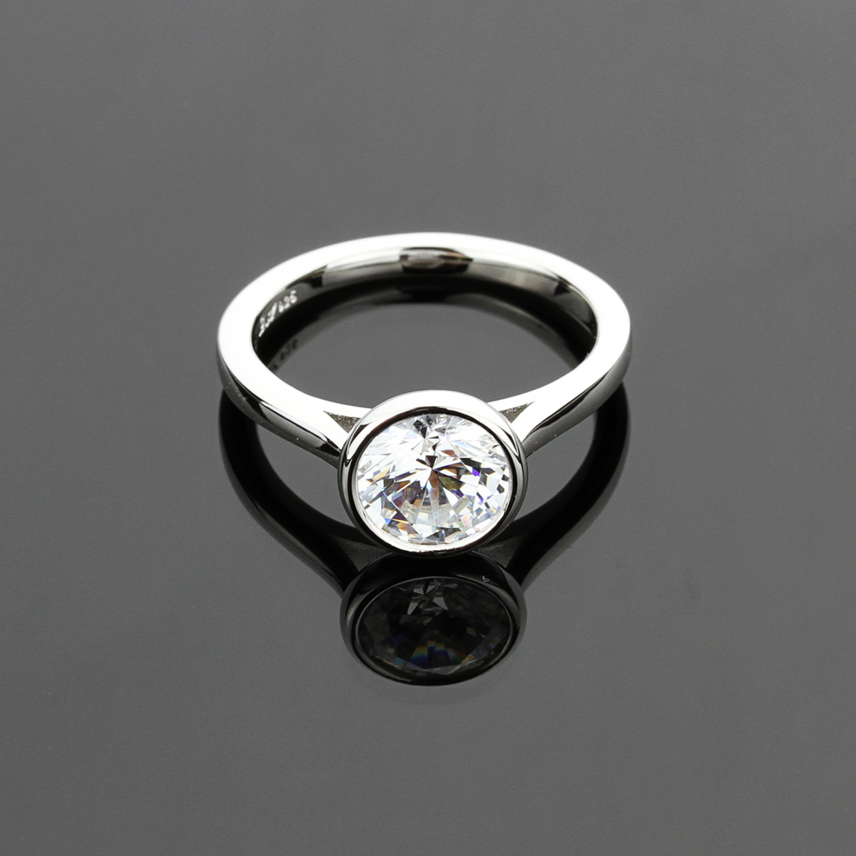 8mm Platinum Plated Silver 2ct CZ Bezel Solitaire Wedding Engagement Ring