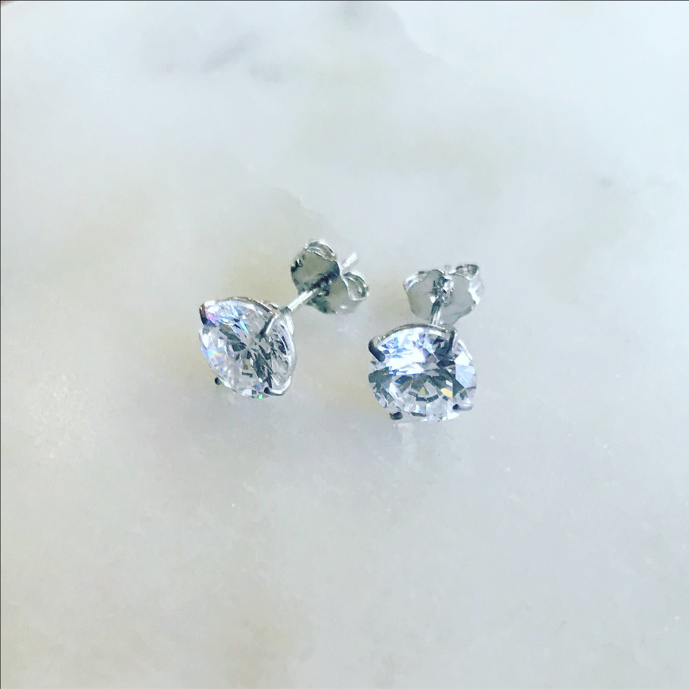14K White Gold Round Cut Cubic Zirconia Basket Setting Solitaire Stud Earrings