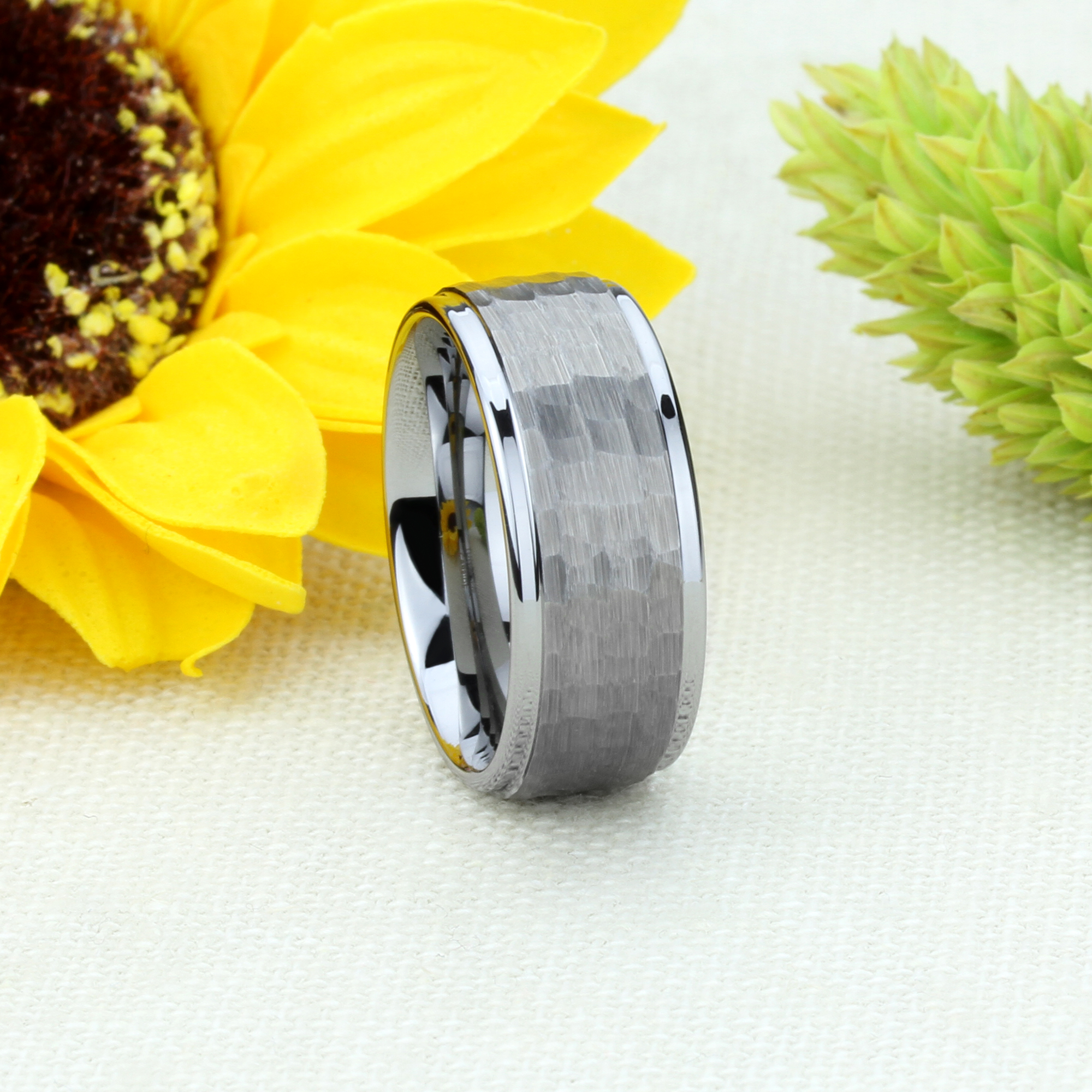 Men 9MM Comfort Fit Tungsten Carbide Wedding Band Brushed Hammered Ring